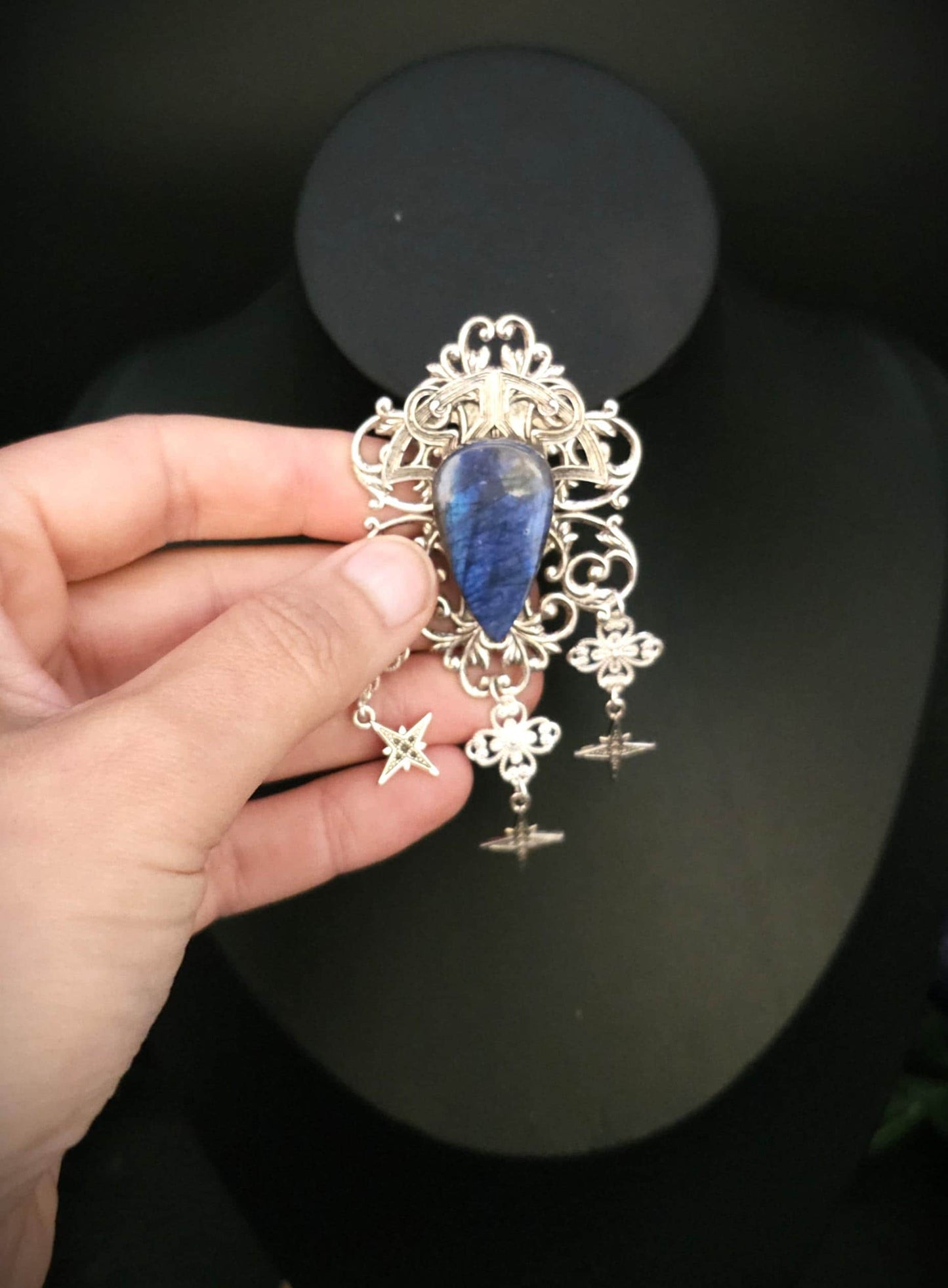 Art Nouveau Labradorit Brosche ~ Sternen Accessoire mit blauem Labradorit ~ Fantasy Gewandschmuck ~ Elfen Schmuck ~ LARP