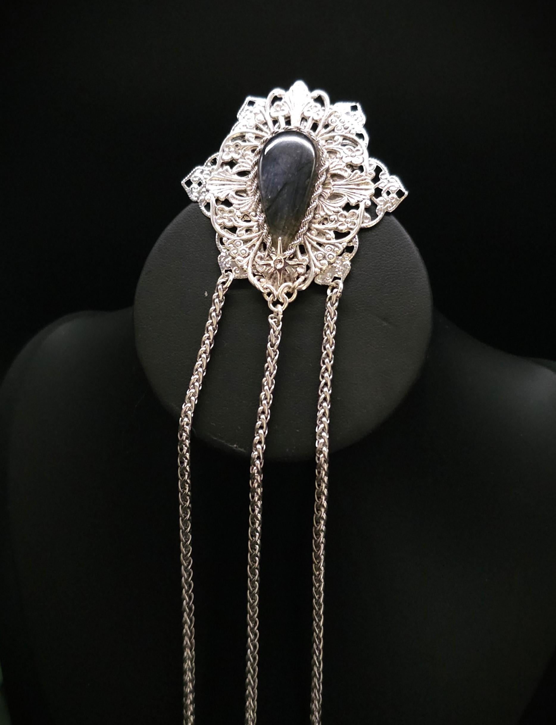 Fantasy Brosche mit Labradorit und Sternenketten ~ Art Nouveau Gewandschmuck ~ Mittelalter Brosche ~ Celestial Accessoire