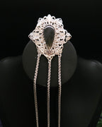 Fantasy Brosche mit Labradorit und Sternenketten ~ Art Nouveau Gewandschmuck ~ Mittelalter Brosche ~ Celestial Accessoire