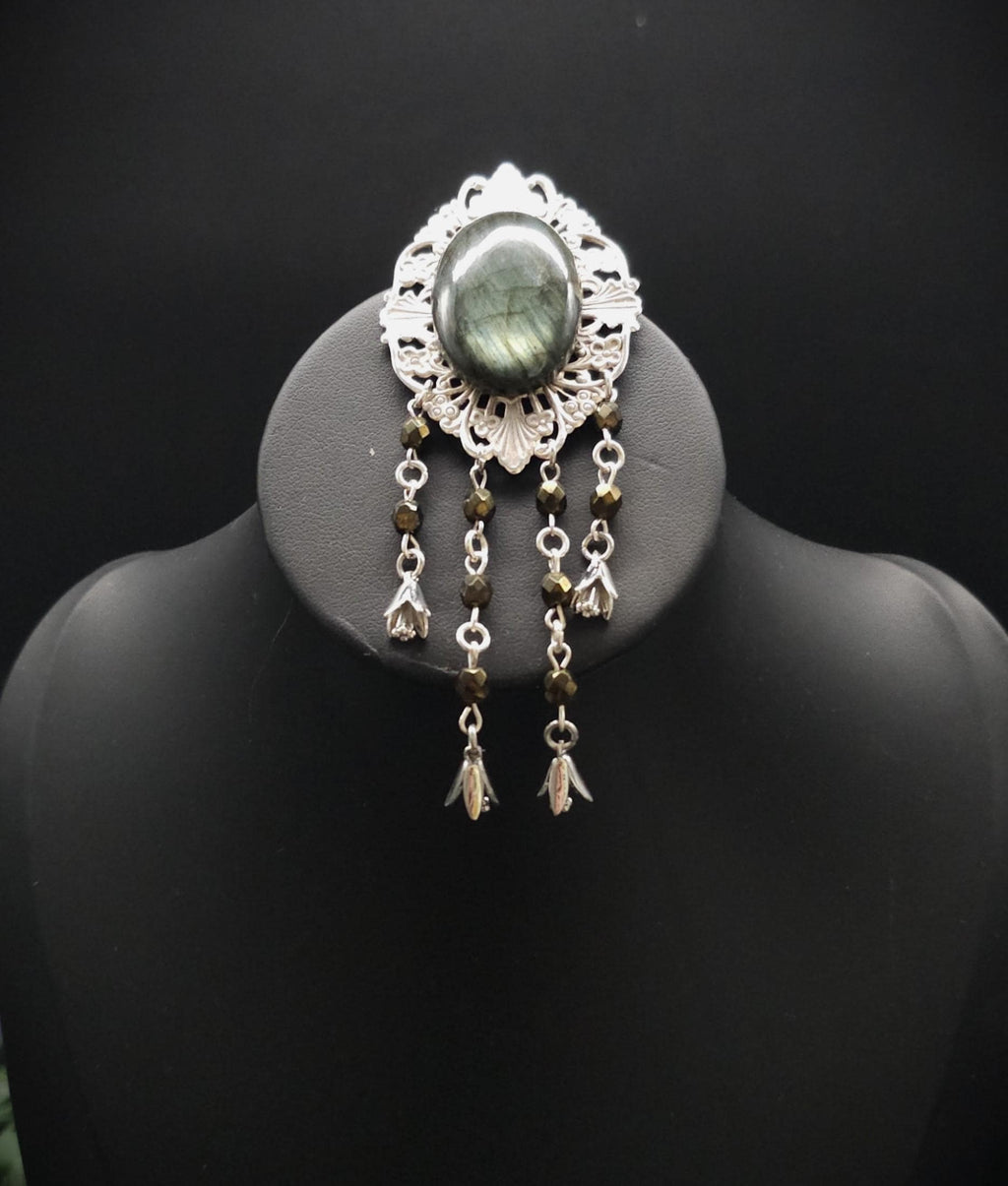 Art Nouveau Brosche mit Labradorit ~ Elfen Schmuck ~ Fantasy Gewandbrosche ~ Mittelalter Accessoire ~ Naturstein Brosche