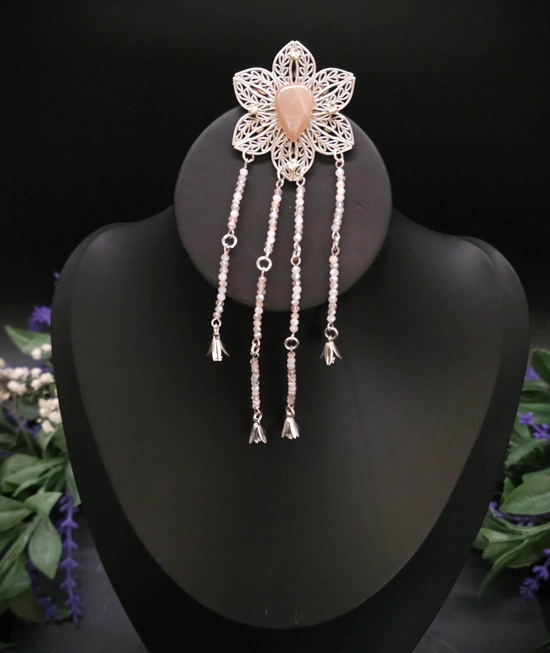 Pfirsich Mondstein Brosche ~ Art Nouveau–Blüten Pin ~ Elfen Schmuck ~ Fantasy Gewandschmuck ~ LARP Accessoire