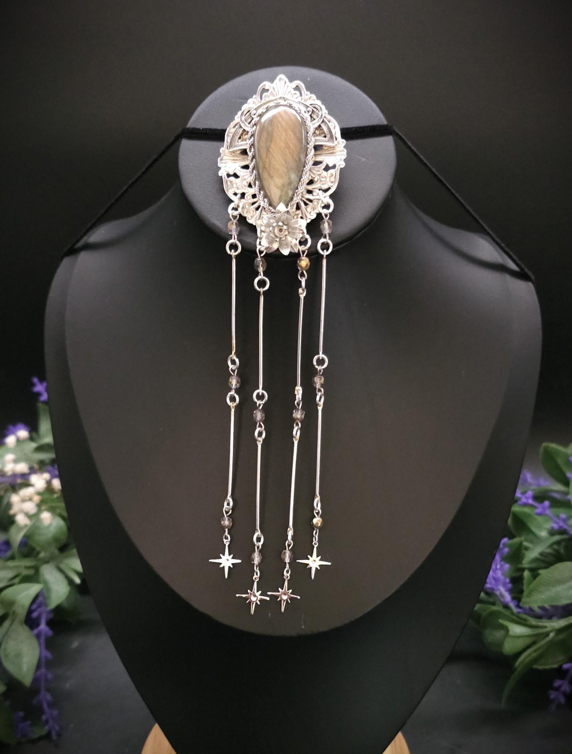 Art Nouveau Brosche mit Labradorit ~ Fantasy Schmuck ~ Elfen Brosche ~ LARP Accessoire