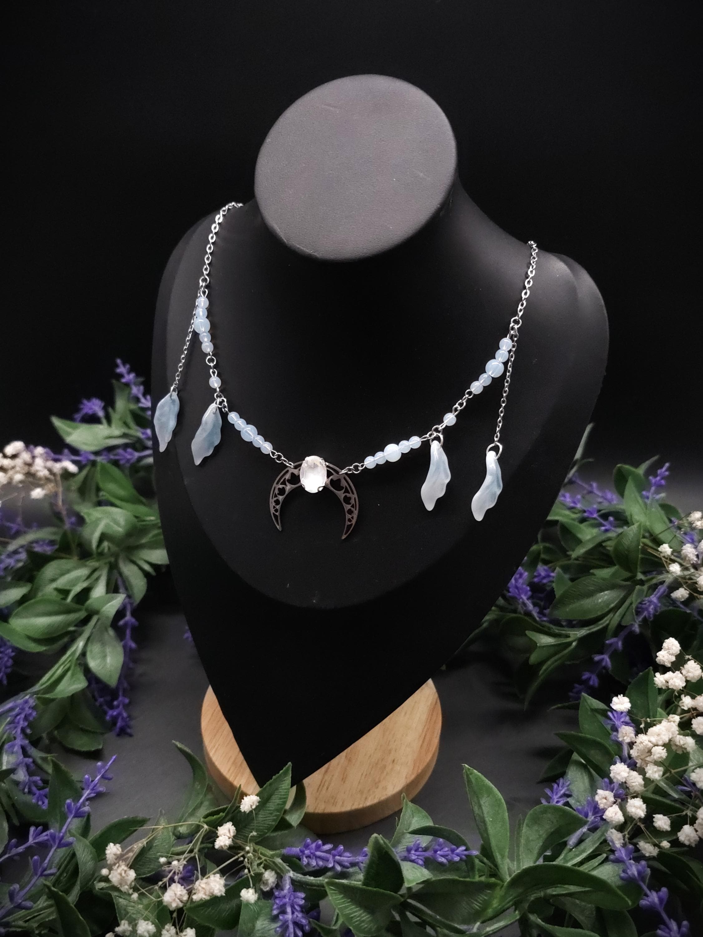 Edelstahl Mond Halskette ~ Opalith Perlen Collier ~ Elfen Fantasy Schmuck ~ Halbmond Kopfschmuck ~ Größenverstellbar