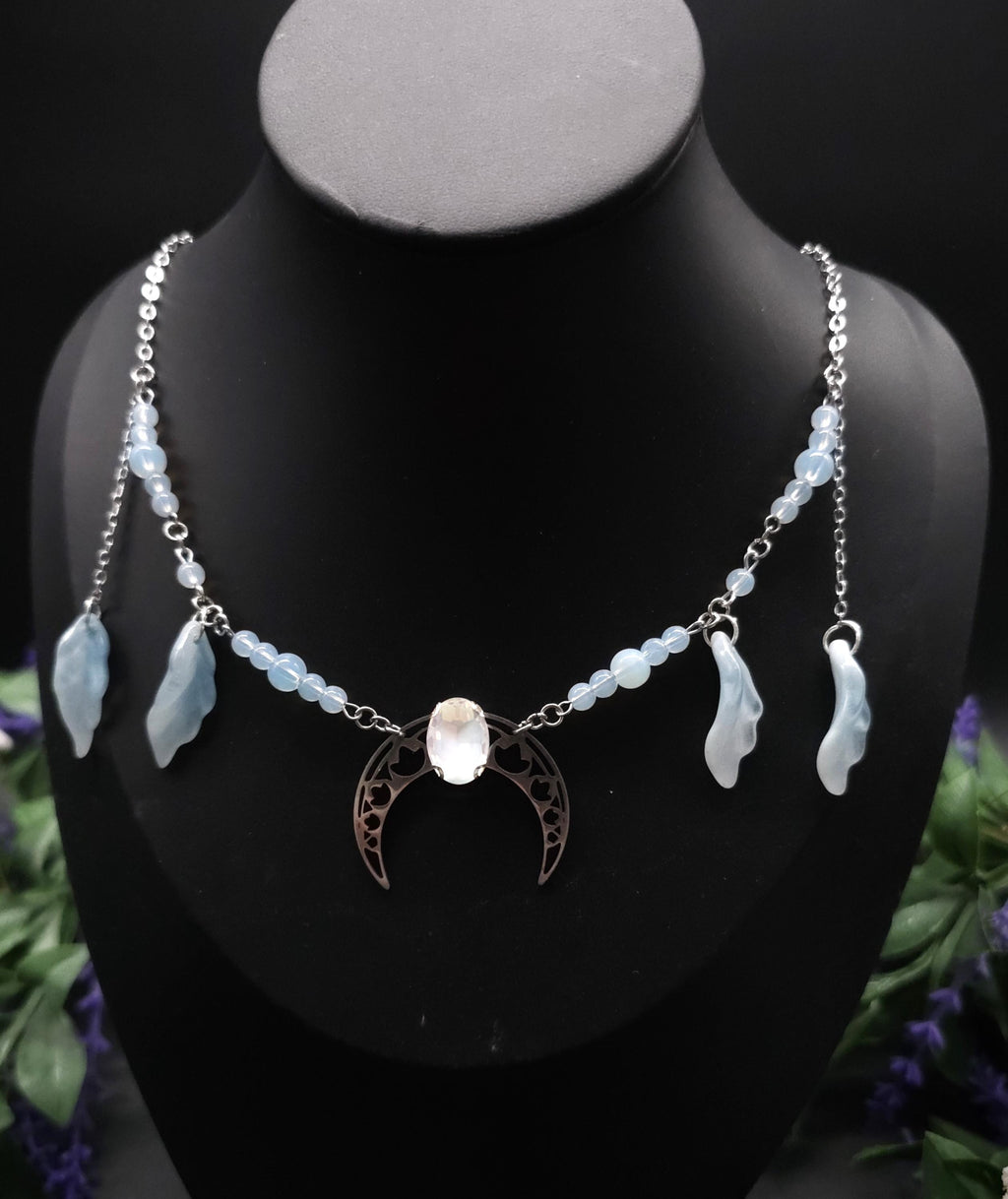 Edelstahl Mond Halskette ~ Opalith Perlen Collier ~ Elfen Fantasy Schmuck ~ Halbmond Kopfschmuck ~ Größenverstellbar
