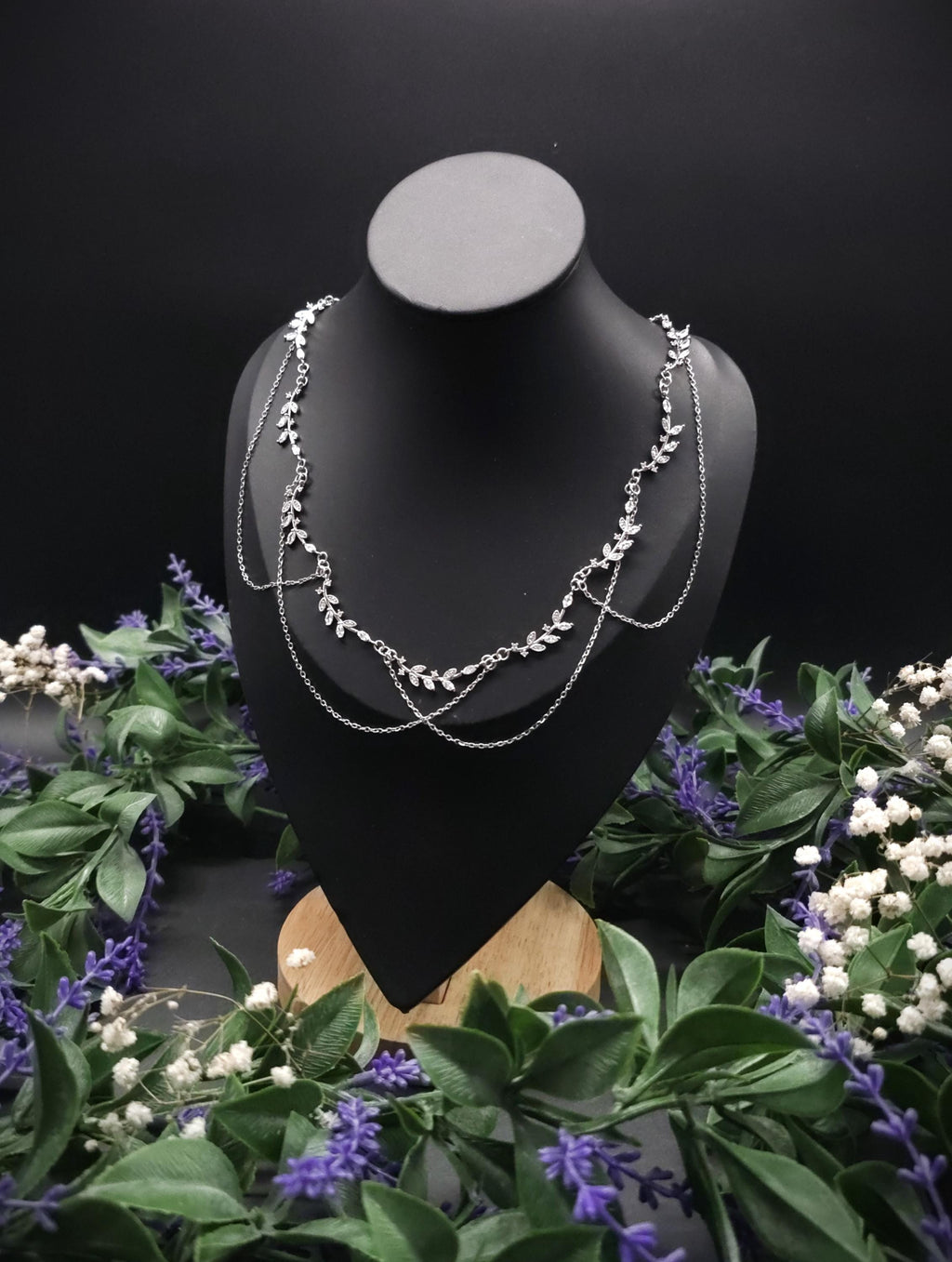 Braut Halskette mit Zirkonia ~ Größenverstellbares Collier aus Edelstahl ~ filigrane Zweige ~ Fantasy Schmuck