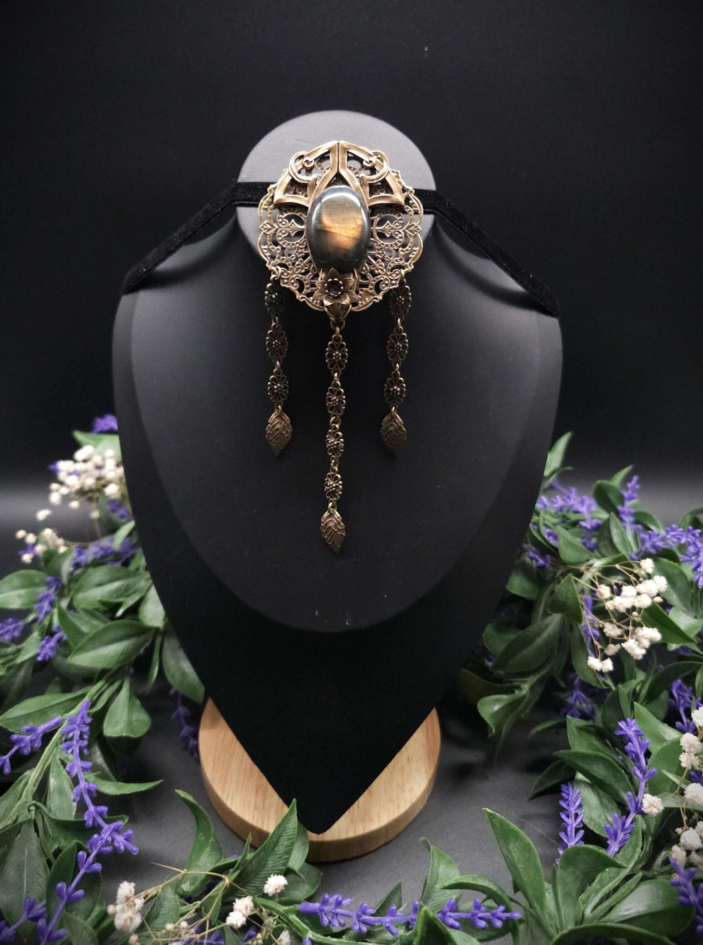 Bronzefarbene Fantasy Brosche ~ Handgefertigter Art Nouveau Pin mit Labradorit ~ Elbenschmuck ~ Elfen Accessoire