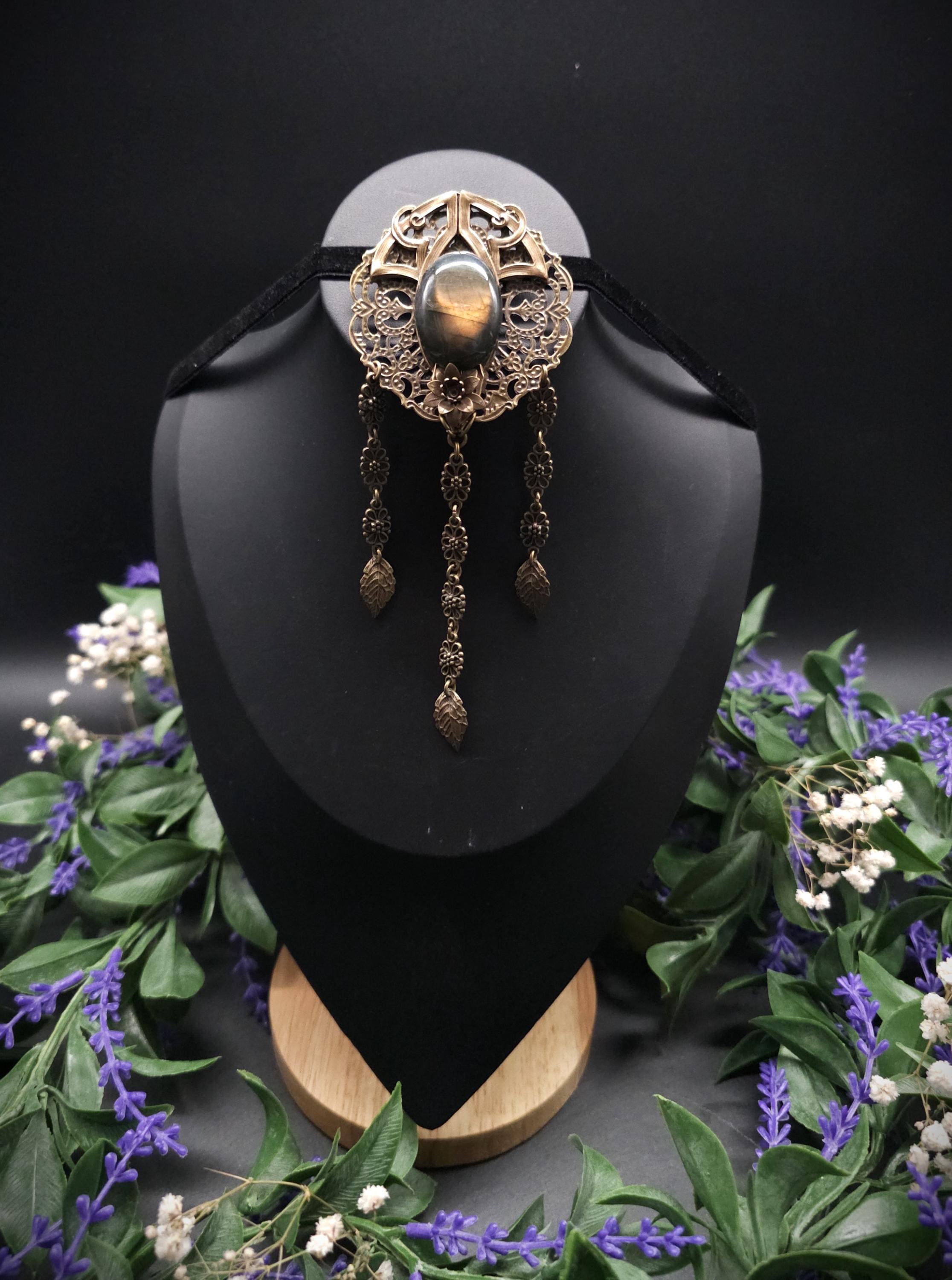 Bronzefarbene Fantasy Brosche ~ Handgefertigter Art Nouveau Pin mit Labradorit ~ Elbenschmuck ~ Elfen Accessoire