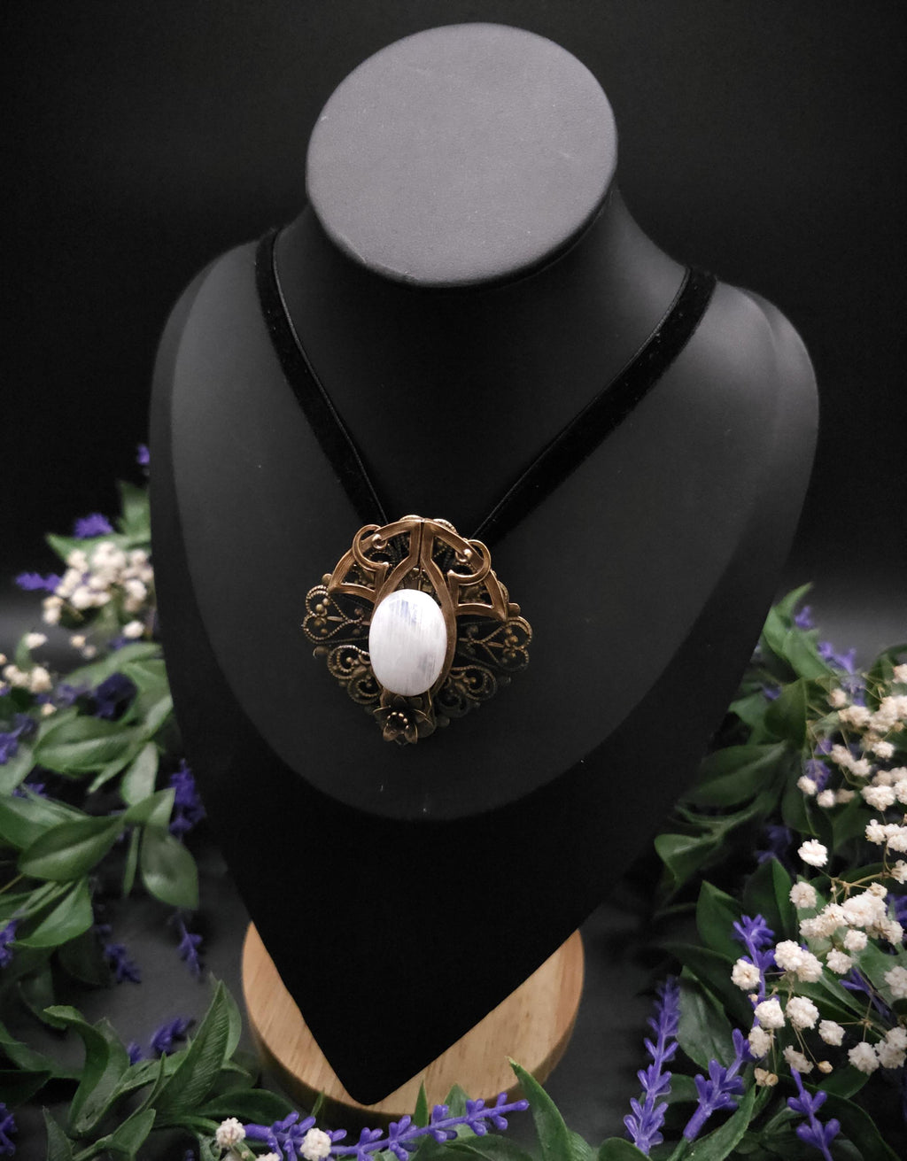 Mondstein Brosche ~ Art Nouveau Jugendstil Accessoire ~ Elbenschmuck ~ Fantasy Schmuck