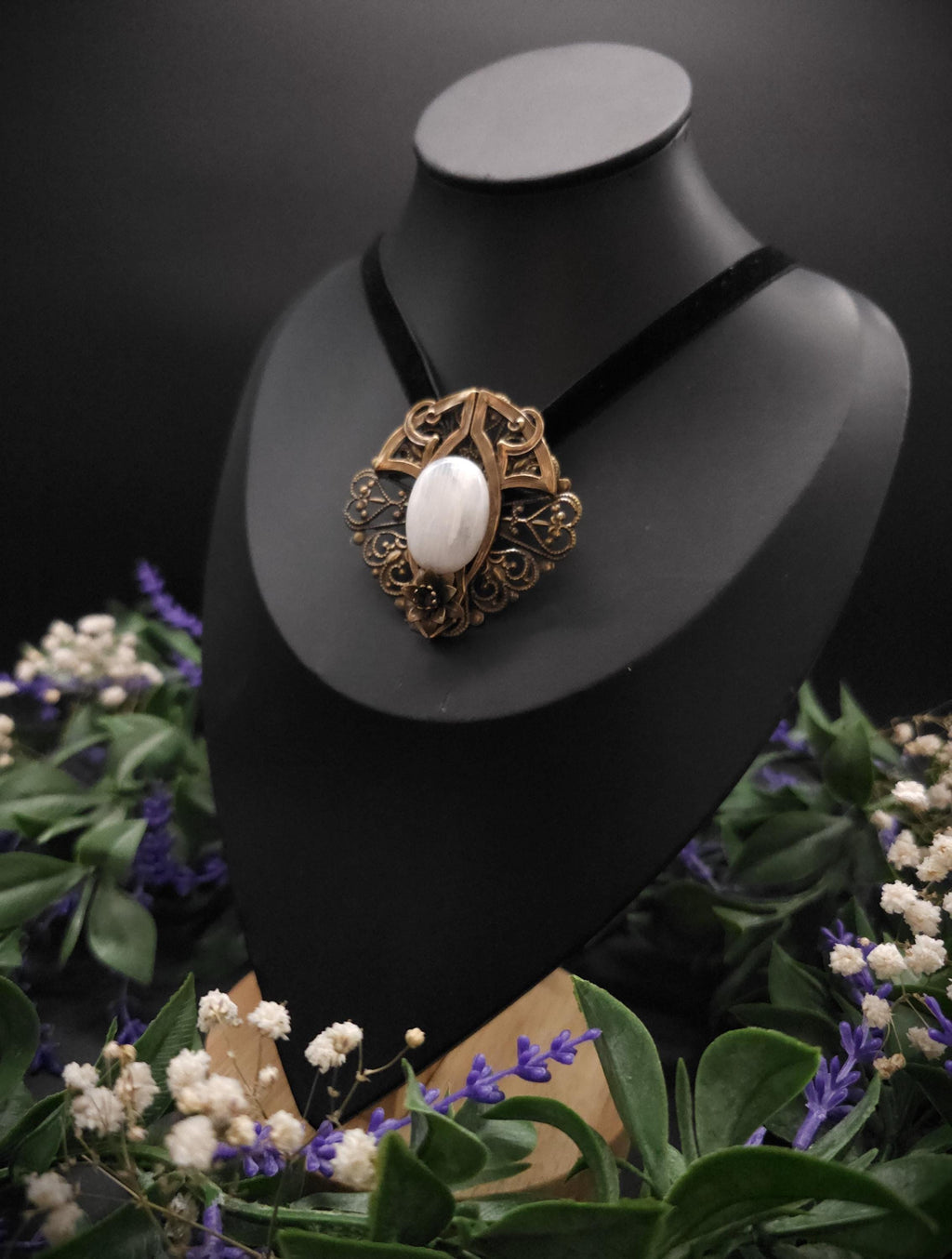 Mondstein Brosche ~ Art Nouveau Jugendstil Accessoire ~ Elbenschmuck ~ Fantasy Schmuck