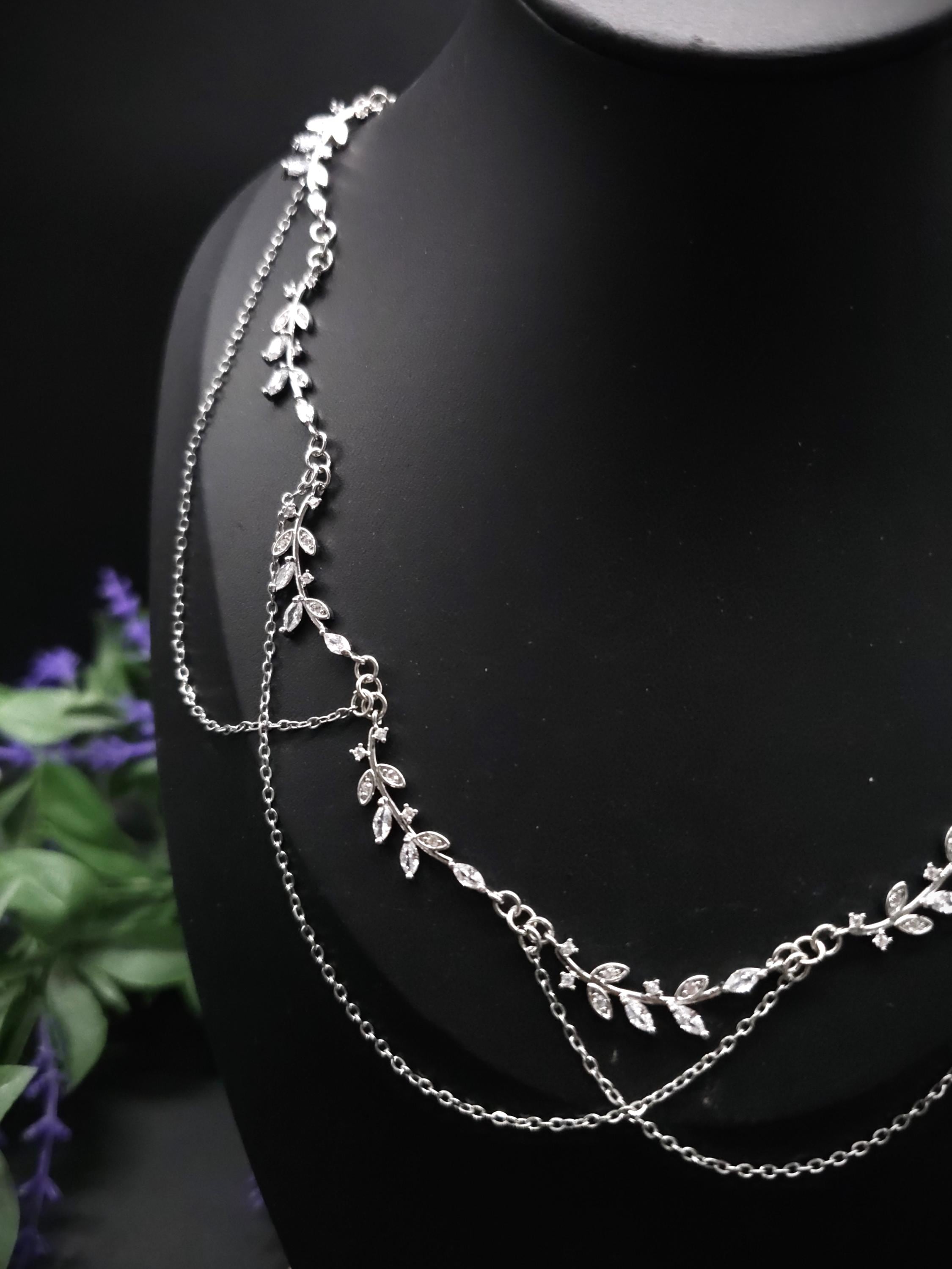 Braut Halskette mit Zirkonia ~ Größenverstellbares Collier aus Edelstahl ~ filigrane Zweige ~ Fantasy Schmuck