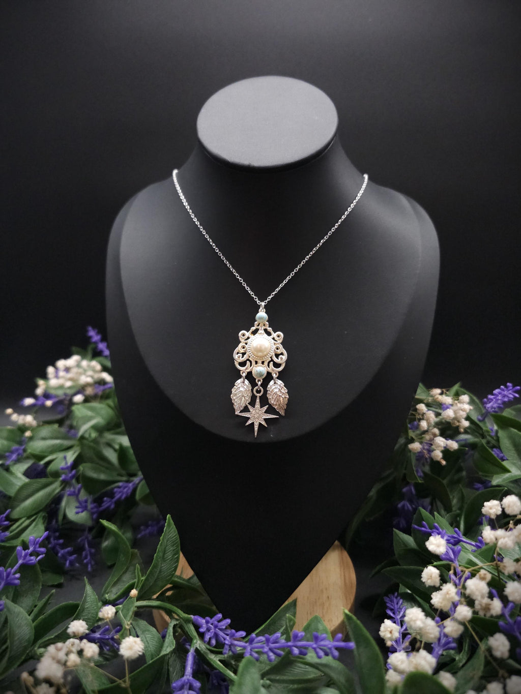 Fantasy Halskette mit Perlen Cabochon & Türkis ~ Edelstahl Kette ~ Elbenschmuck