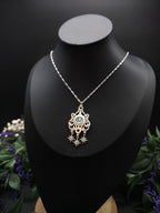 Sternen Halskette ~ Edelstahl Choker ~ Art Nouveau Anhänger mit blauem Cabochon ~ Celestial Schmuck