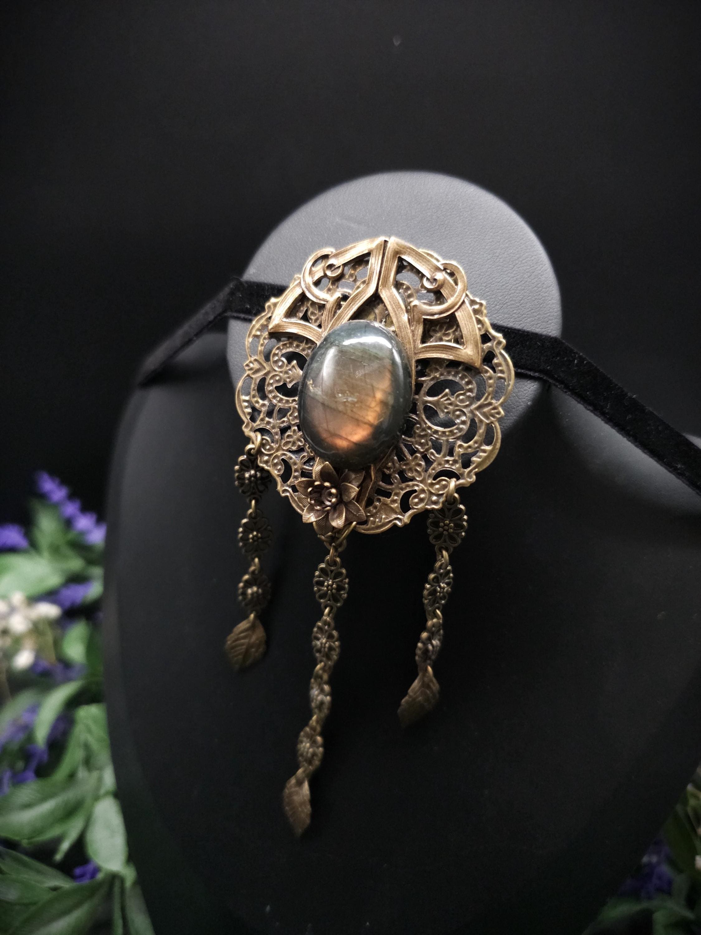 Bronzefarbene Fantasy Brosche ~ Handgefertigter Art Nouveau Pin mit Labradorit ~ Elbenschmuck ~ Elfen Accessoire