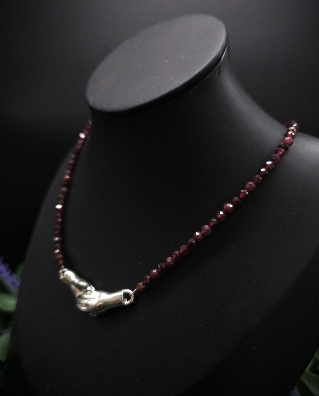 Magnetic Hand Choker ~ Farbauswahl ~ Garnet Necklace ~ Gothic Jewelry ~ Victorian Necklace ~ Alternative Bride