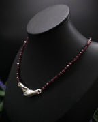 Magnetic Hand Choker ~ Farbauswahl ~ Garnet Necklace ~ Gothic Jewelry ~ Victorian Necklace ~ Alternative Bride
