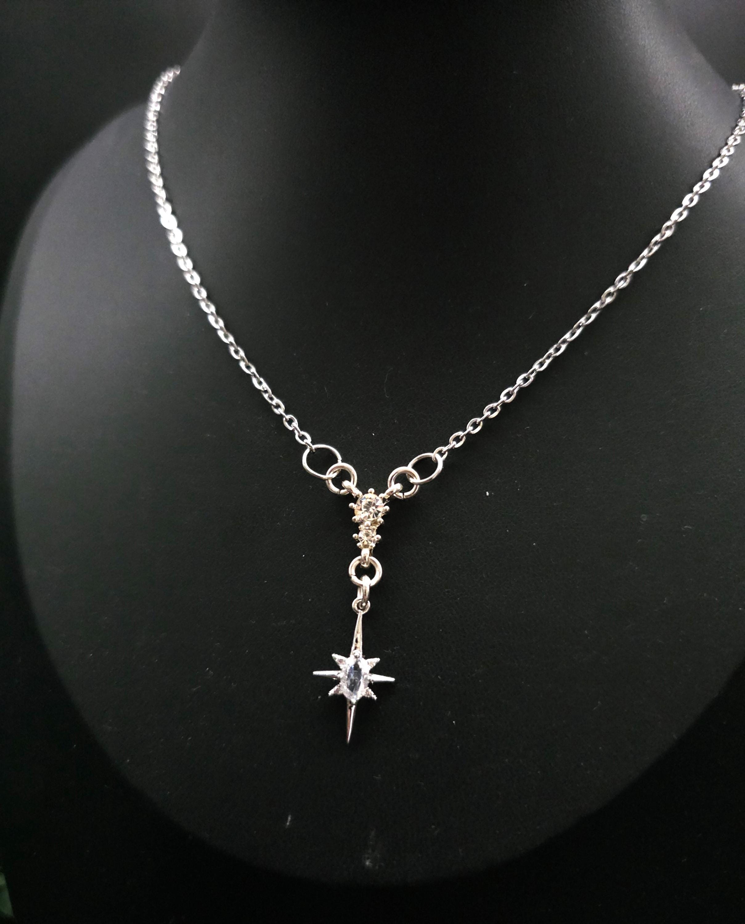 Sternen Halskette~ North Star Pendant ~ Edelstahl und Zirkonia ~ Celestial Jewelry ~ Adjustable Necklace