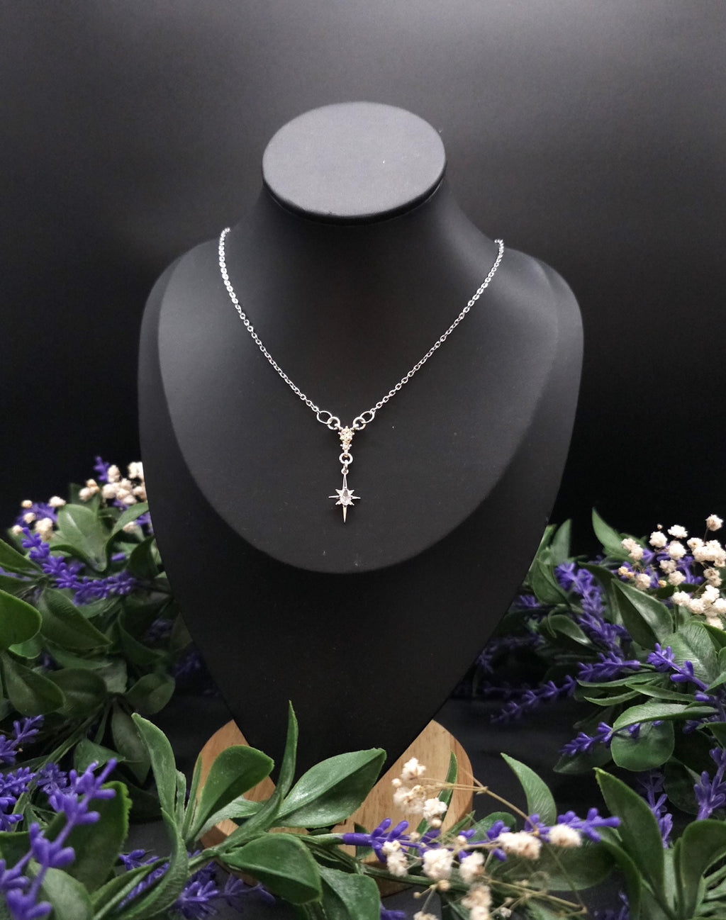 Sternen Halskette~ North Star Pendant ~ Edelstahl und Zirkonia ~ Celestial Jewelry ~ Adjustable Necklace