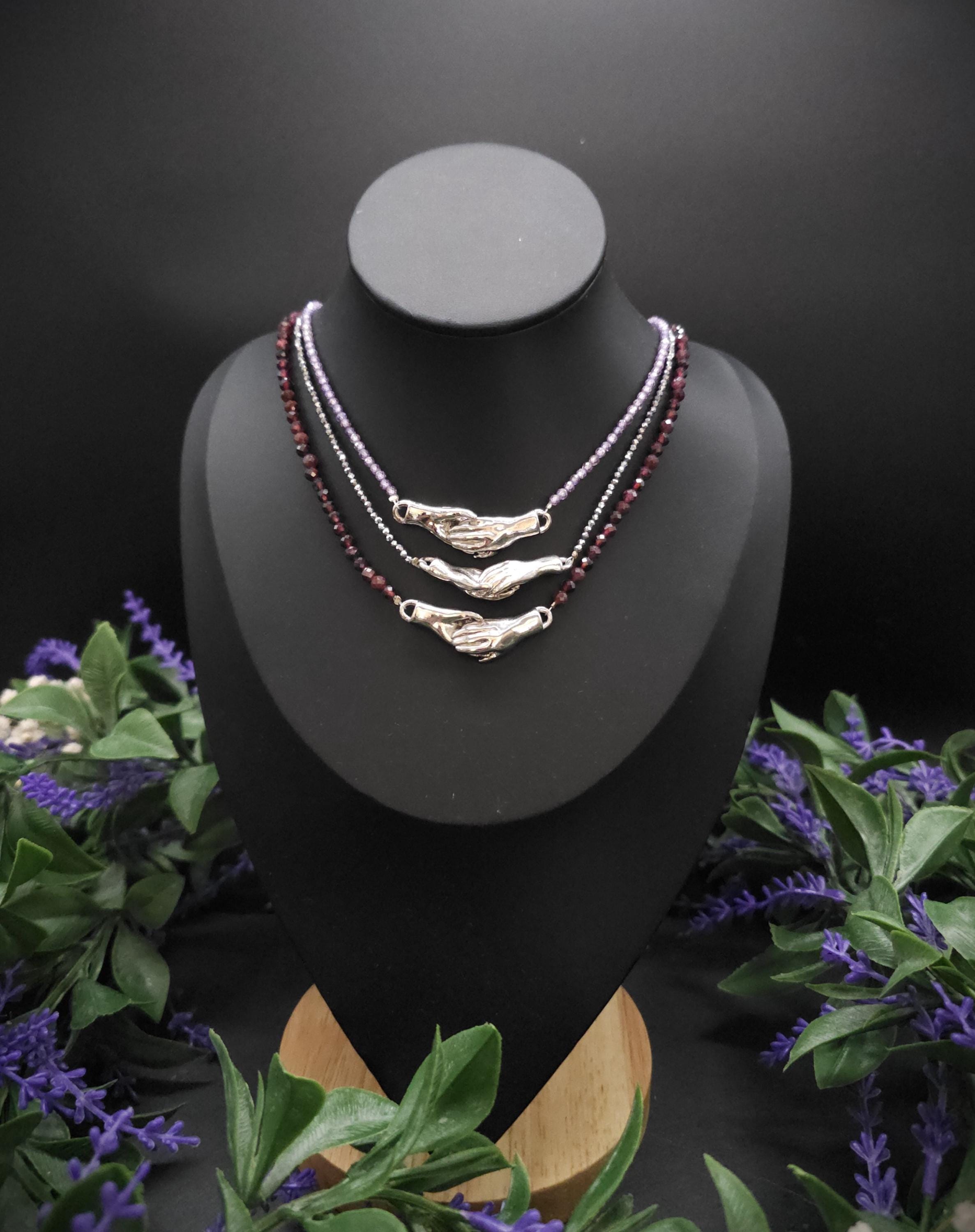 Magnetic Hand Choker ~ Farbauswahl ~ Garnet Necklace ~ Gothic Jewelry ~ Victorian Necklace ~ Alternative Bride