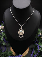 Sternen Halskette ~ Edelstahl Choker ~ Art Nouveau Anhänger mit blauem Cabochon ~ Celestial Schmuck