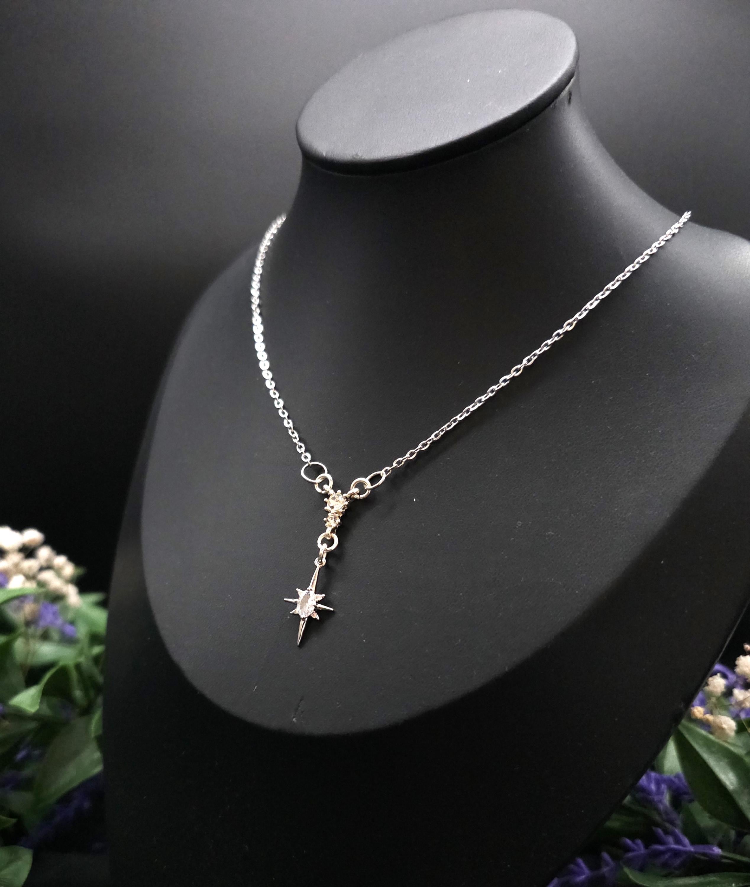 Sternen Halskette~ North Star Pendant ~ Edelstahl und Zirkonia ~ Celestial Jewelry ~ Adjustable Necklace