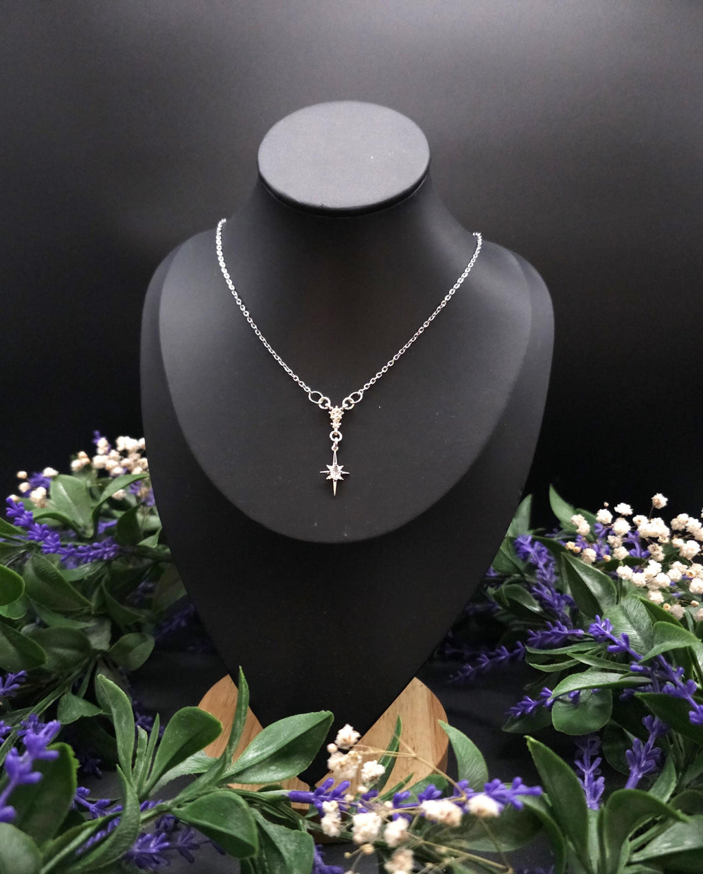 Sternen Halskette~ North Star Pendant ~ Edelstahl und Zirkonia ~ Celestial Jewelry ~ Adjustable Necklace
