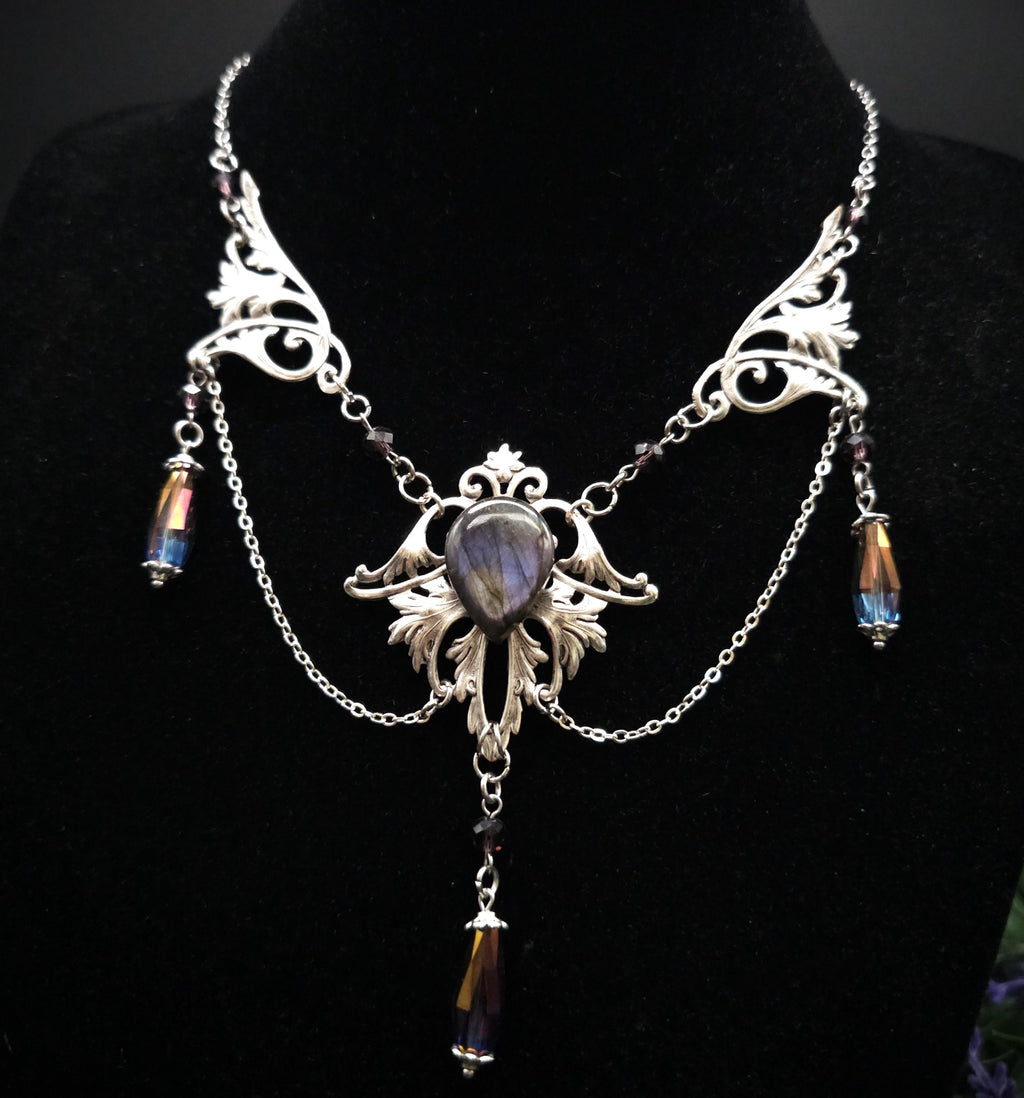 Labradorit Halskette Art Nouveau ~ Jugendstil Kette mit violettem Labradorit ~ Fantasy Schmuck ~ Gothic Statement Necklace