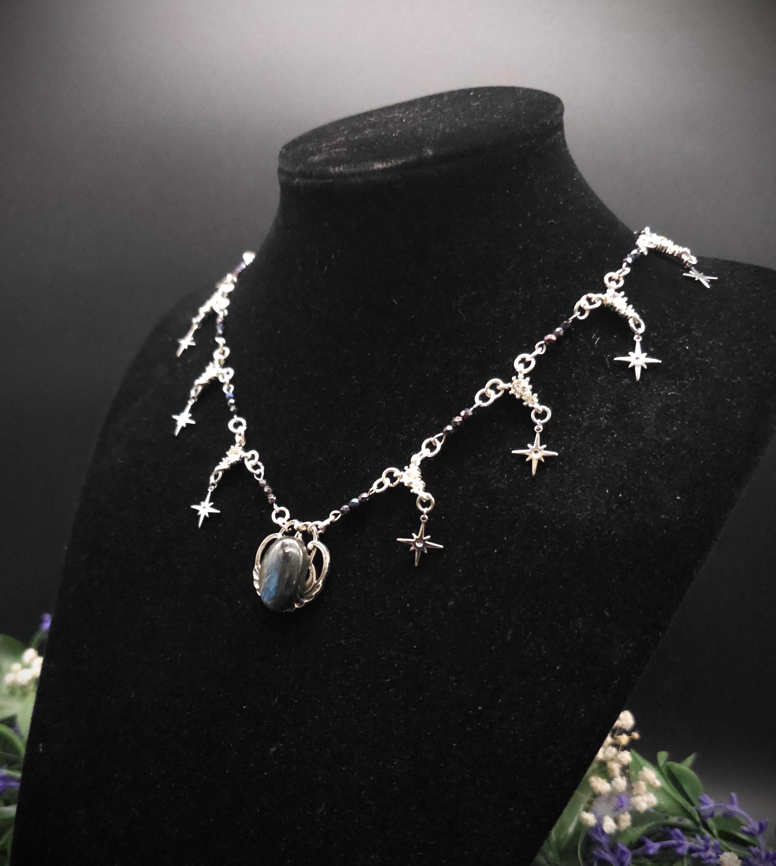 Labradorit Halskette mit Sternen ~ Art Nouveau Kette ~ Celestial Jewelry ~ Elbischer Fantasy Schmuck ~ Edelstahl