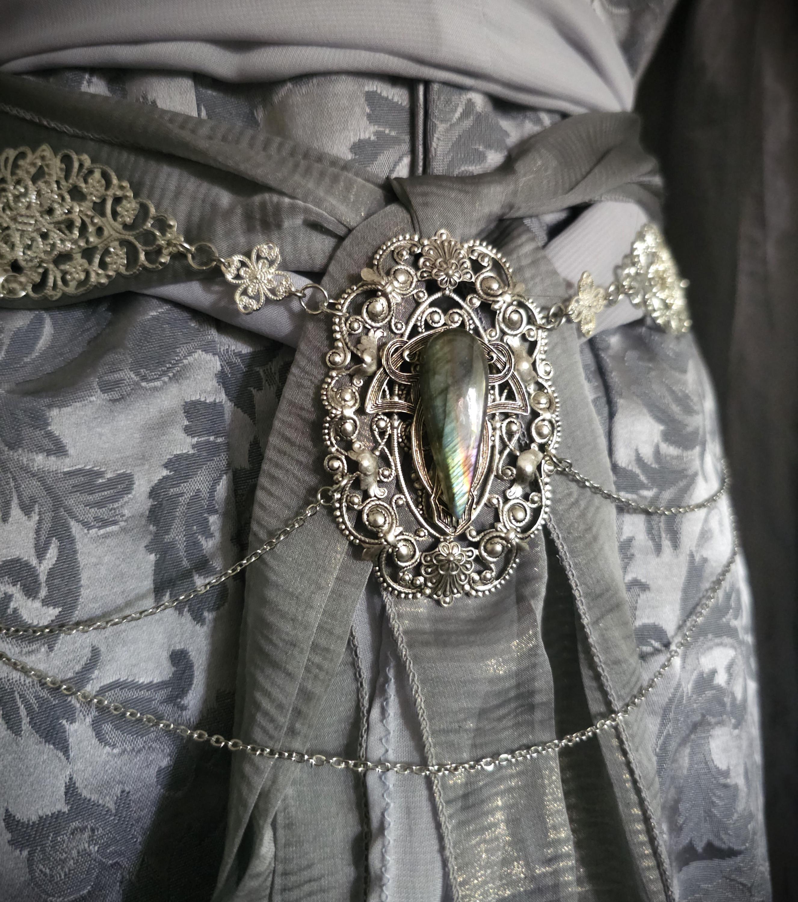 Fantasy Schmuckgürtel mit Labradorit ~ Elbischer Kettengürtel ~ Art Nouveau Hüftschmuck ~ größenverstellbar