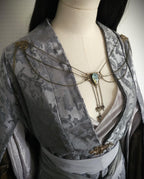 Labradorit Broschenkette ~ Fantasy Ausschnittschmuck mit Blättern ~ Cape Chain ~ Bronze Chain