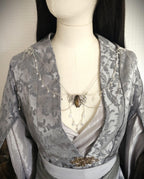 Labradorit Broschenkette ~ Fantasy Ausschnittschmuck mit Kristallketten~ Cape Chain ~