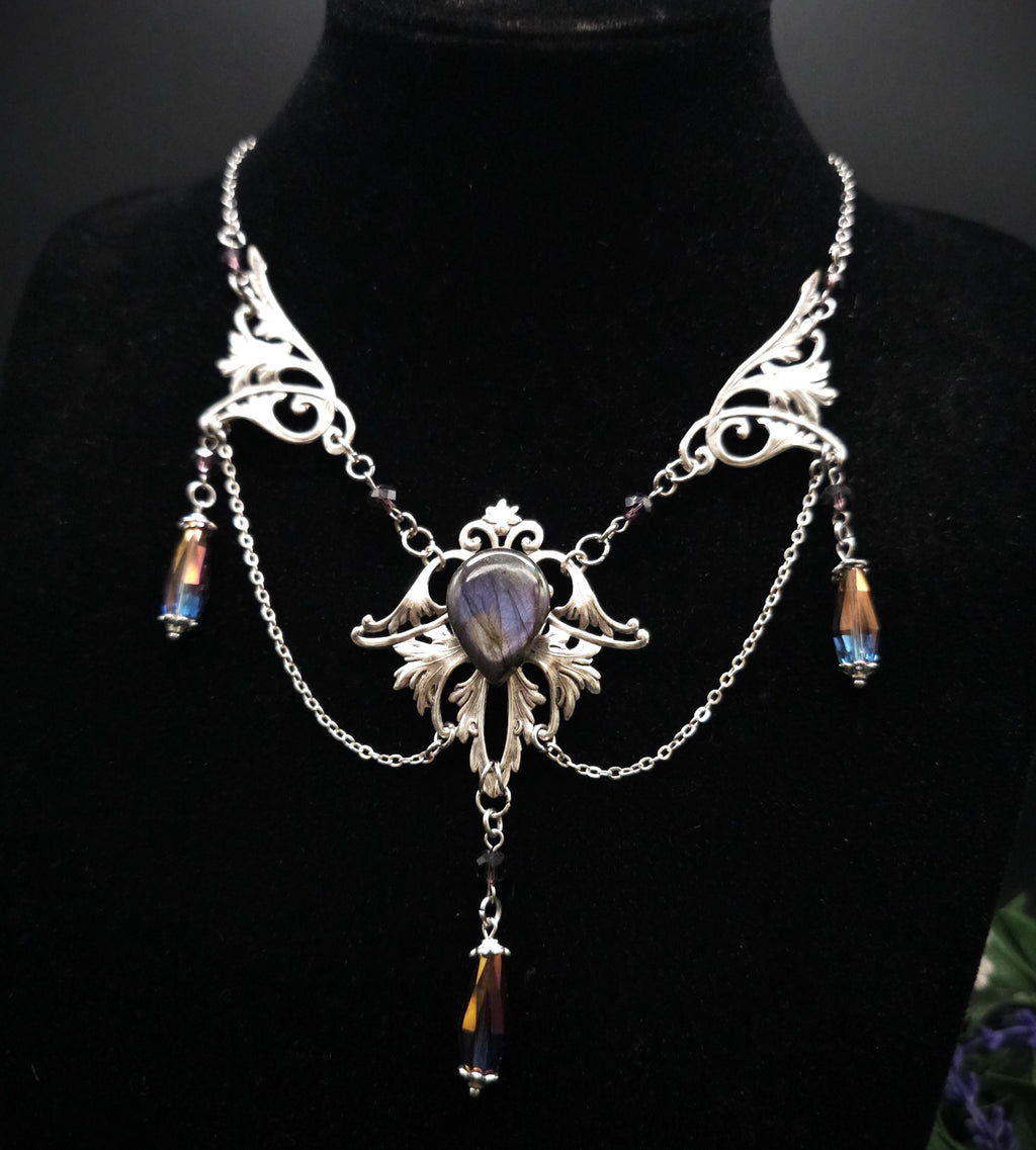 Labradorit Halskette Art Nouveau ~ Jugendstil Kette mit violettem Labradorit ~ Fantasy Schmuck ~ Gothic Statement Necklace