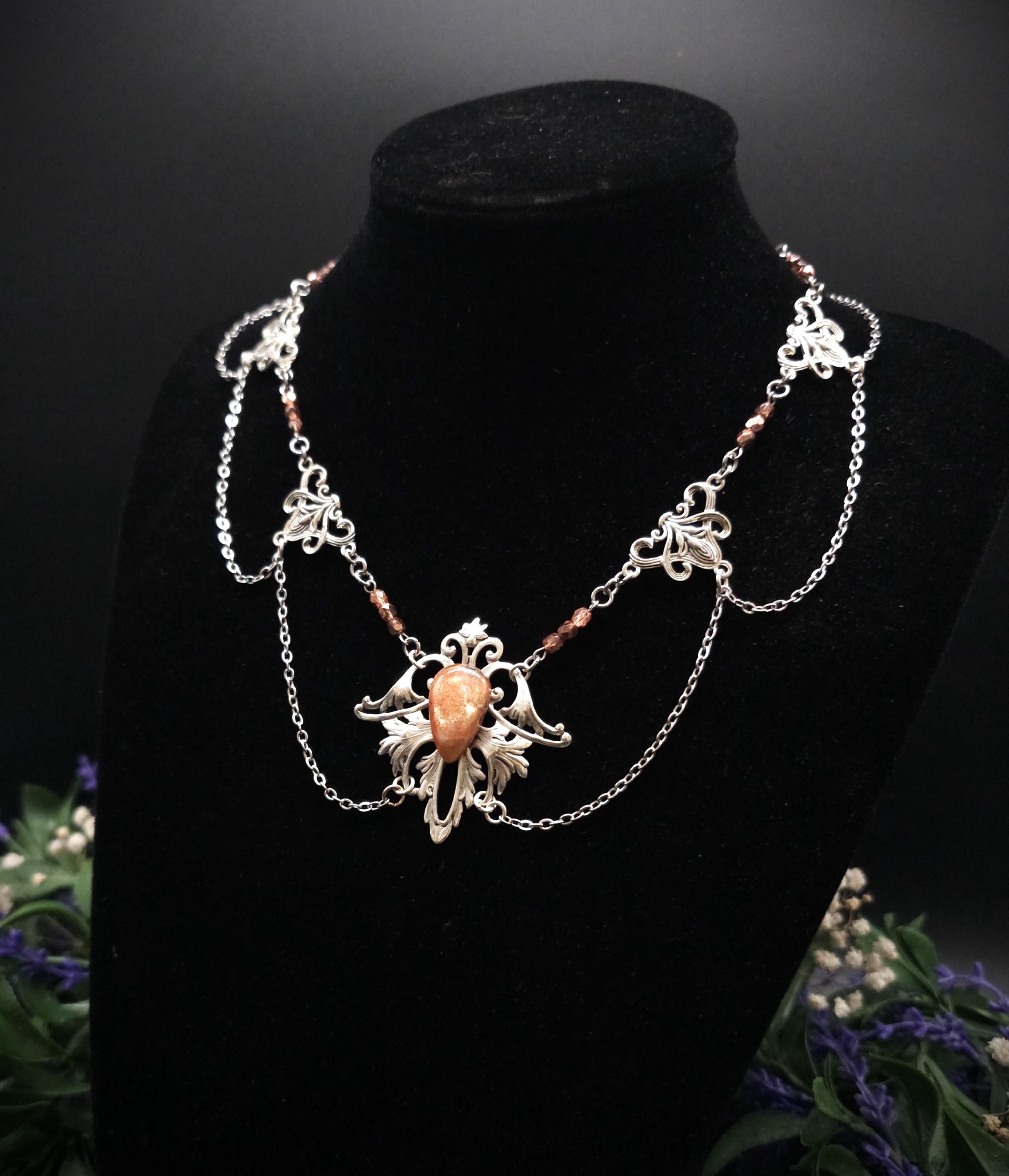 Sonnenstein Halskette ~ Art Nouveau Schmuck mit Naturstein ~ Elbische Kette ~ Jugendstil Fantasy Schmuck ~