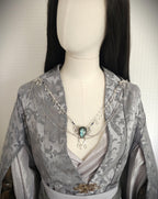 Labradorit Broschenkette ~ Fantasy Ausschnittschmuck Art Nouveau Elementen ~ Cape Chain ~ Celestial Jewelry
