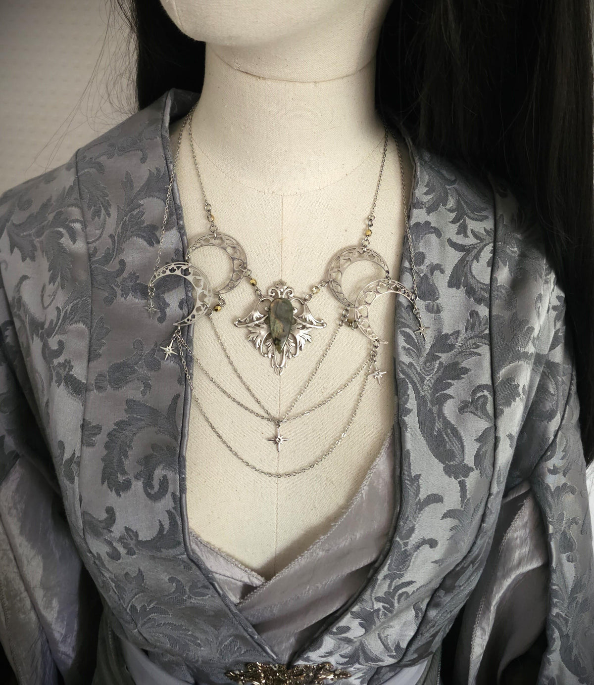 Labradorit Halskette mit Monden & Sternen – Celestial Witchy Fantasy Schmuck