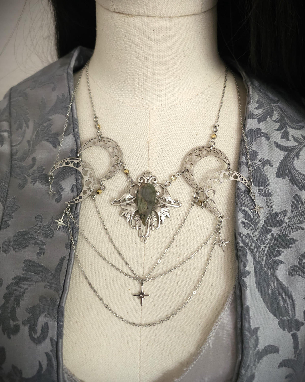 Labradorit Halskette mit Monden & Sternen – Celestial Witchy Fantasy Schmuck