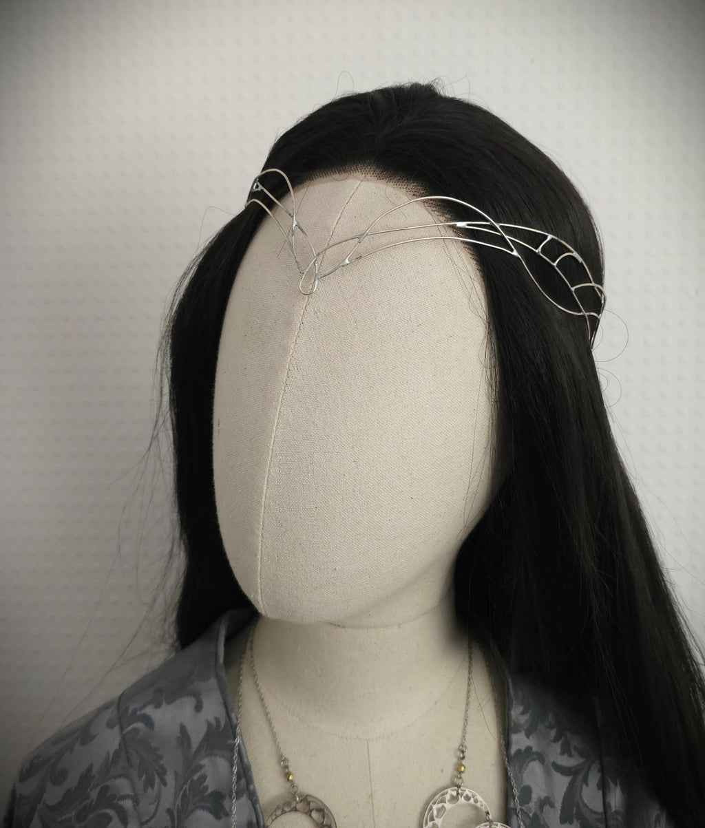 Elfen Diadem ~ versilberte Draht Tiara ~ Art Nouveau Mottendesign ~ Kopfschmuck ~ Hochzeit