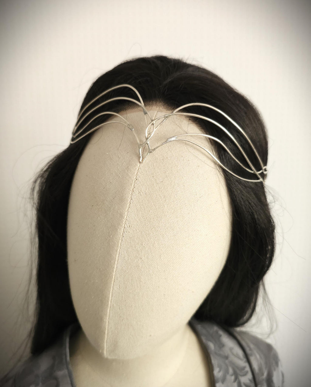 Braut Diadem ~ Größenverstellbarer Stirnschmuck ~ Versilberte Tiara ~ Elfen Krone