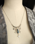 Edelstahl Halskette mit blaugrauer Glasperle ~ Stern Choker ~ Celestial Schmuck ~ Fantasy Accessoire ~ Sternenschmuck