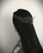 Elfen Diadem ~ versilberte Draht Tiara ~ Art Nouveau Mottendesign ~ Kopfschmuck ~ Hochzeit