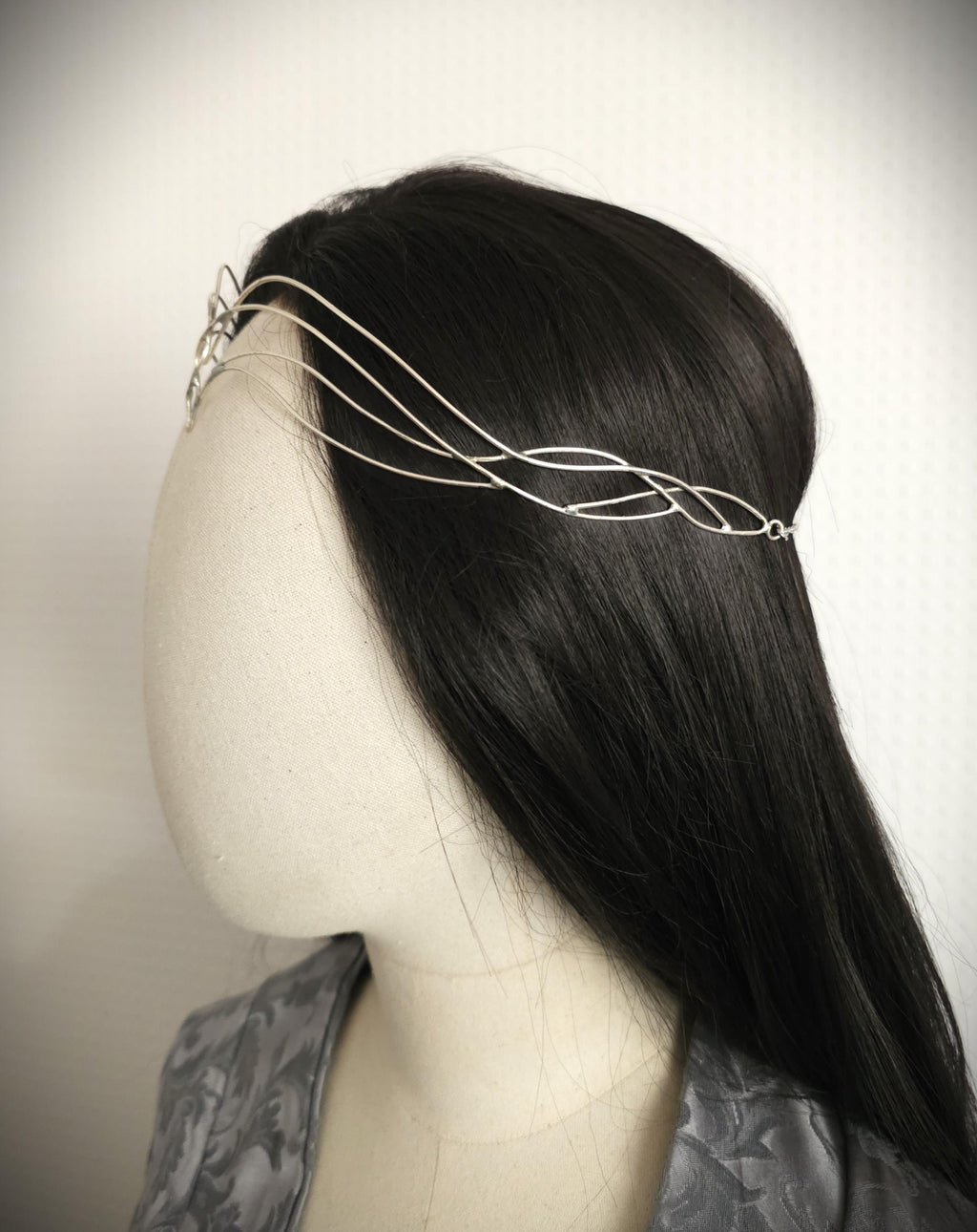 Braut Diadem ~ Größenverstellbarer Stirnschmuck ~ Versilberte Tiara ~ Elfen Krone