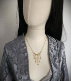 Goldene Stern Halskette ~ Opalith Perlen Choker ~Celestial Schmuck ~Größenverstellbar