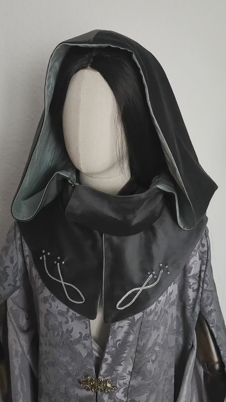 Nackenwärmer "Noarellé", Elbische Gugel, Salbeigrün, Silber, Fantasy Accessoire, Mittelalter Schal, Hexen Capelet