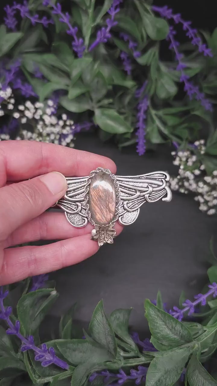 Silberne Jugendstil Haarspange mit seltenem gold-grünem Labradorit – Art Nouveau Schmuck