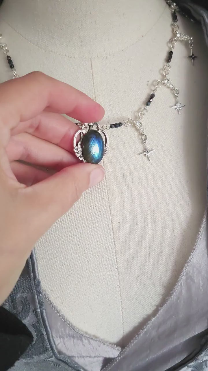 Labradorit Halskette mit Sternen ~ Art Nouveau Kette ~ Celestial Jewelry ~ Elbischer Fantasy Schmuck ~ Edelstahl