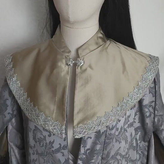 Nackenwärmer "Millayná", Elbische Gugel, Salbeigrün, Silber, Fantasy Accessoire, Mittelalter Schal, Hexen Capelet