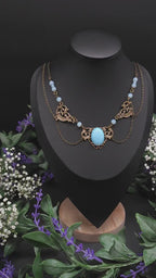 Art Nouveau Collier mit Opalith Cabochon & Perlen - Elfischer Jugendstil Schmuck - Größenverstellbare Halskette