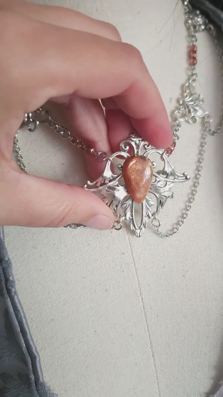 Sonnenstein Halskette ~ Art Nouveau Schmuck mit Naturstein ~ Elbische Kette ~ Jugendstil Fantasy Schmuck ~