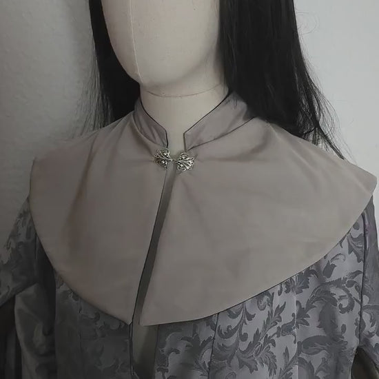 Nackenwärmer "Sylvaria", Elbische Gugel, Salbeigrün, Silber, Fantasy Accessoire, Mittelalter Schal, Hexen Capelet