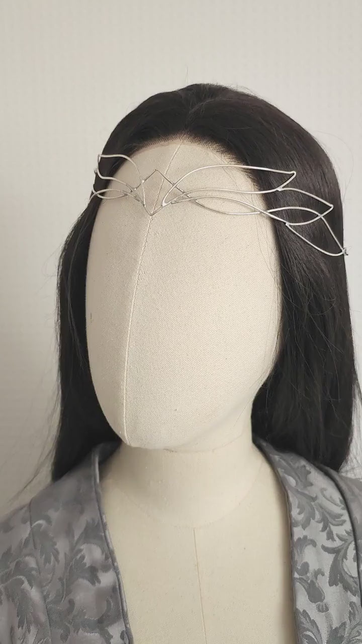 Fantasy Diadem ~ Filigraner Stirnschmuck aus versilbertem Draht ~ Elfen Tiara ~ Braut Headpiece – Hochzeitsschmuck