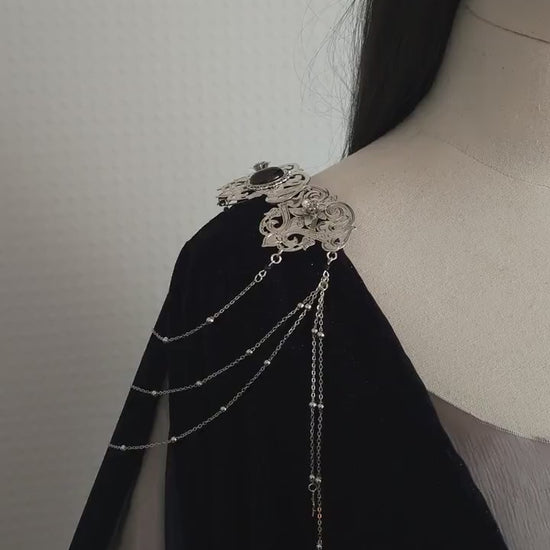 Schulterbroschen-Paar mit filigranen Sternen ~ Kostüm-Accessoire, Elben & Elfen Schmuck ~ Fantasy, Cosplay, Mittelalter ~ Braut und Hochzeit